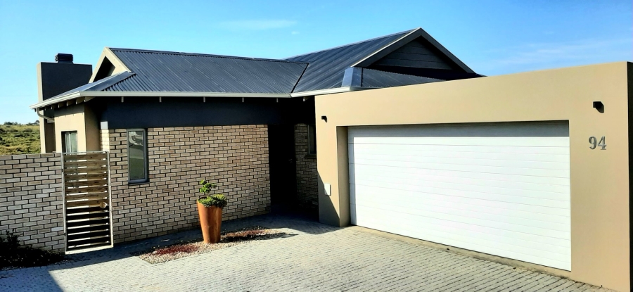 3 Bedroom Property for Sale in Mooikloof Country Estate Western Cape